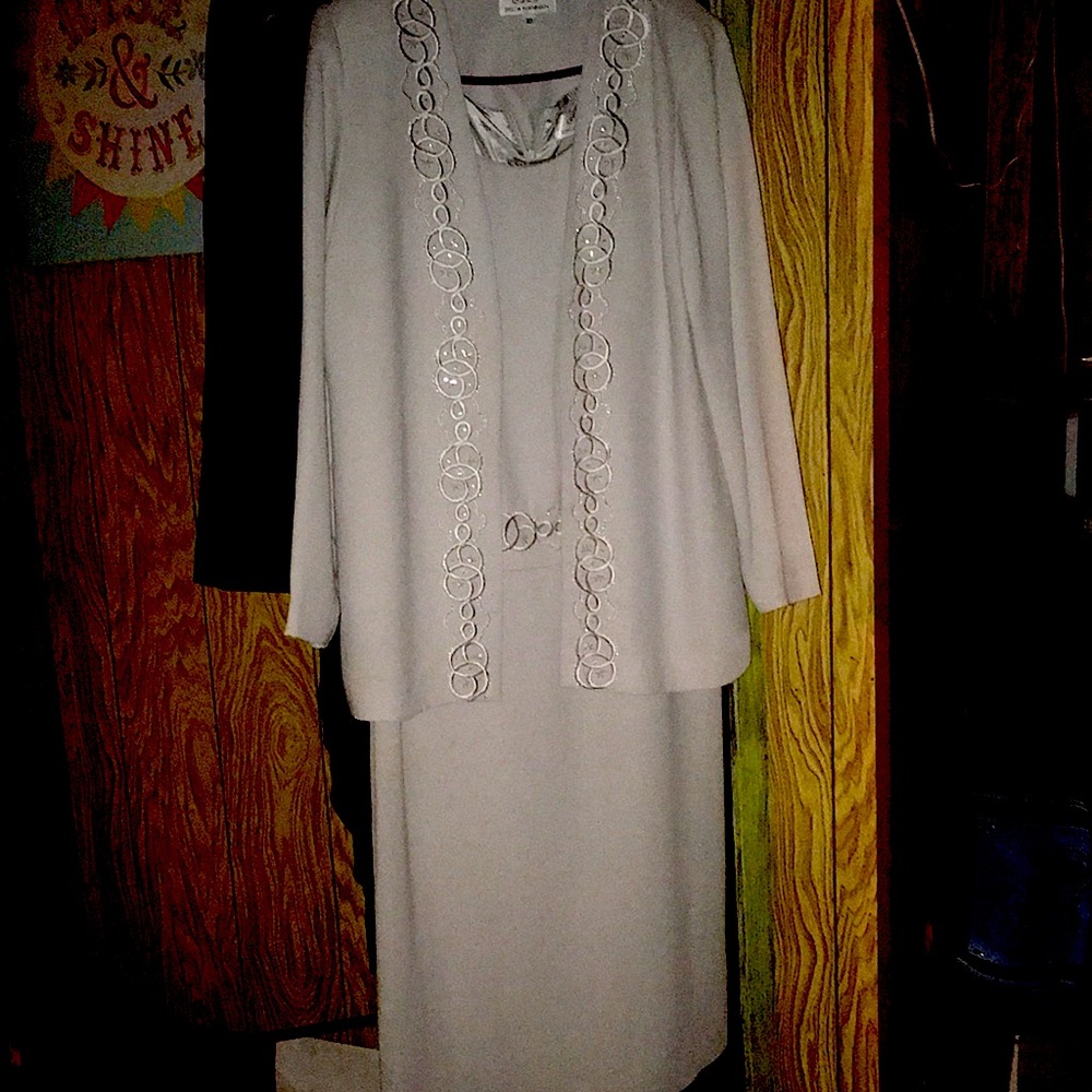 Lovely formal wear two piece dress & jacket